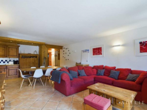 Superbe 4 pièces à Montvalezan avec terrasse SE, proche pistes et commerces, parking inclus - FR-1-398-534